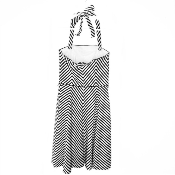 Chevron dress - Picture 3 of 9